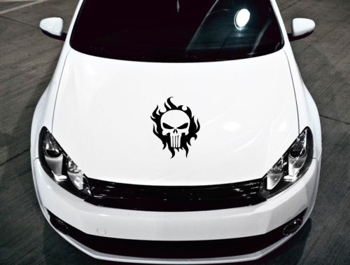 Punisher tűzzel motorháztető matrica (30x40 cm)